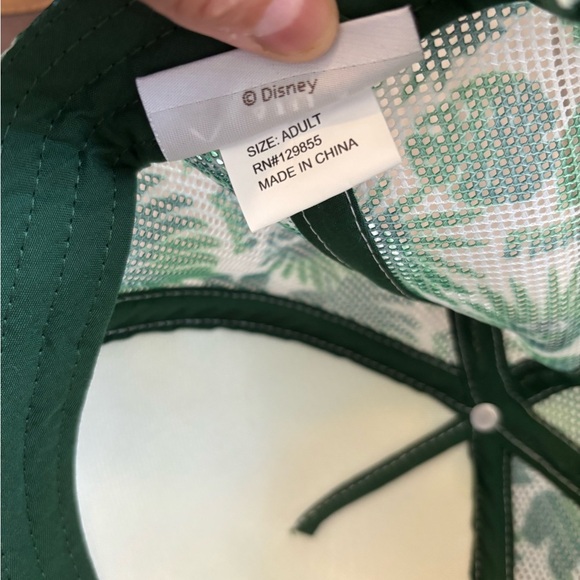 Disney Aloha Aulani Resort & Spa Mickey Mouse Green - Picture 7 of 8